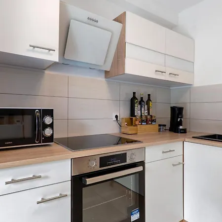 Apartamento Ferienwohnung *