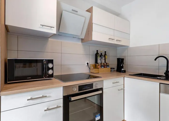 Appartement Ferienwohnung *